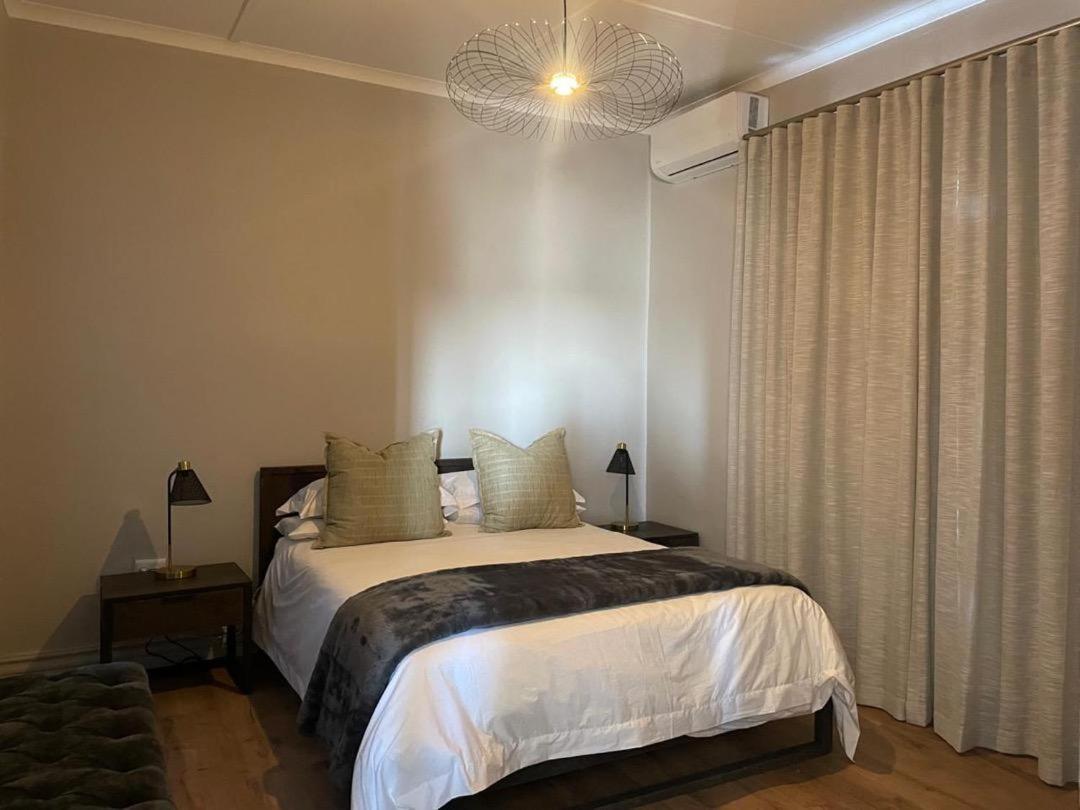 Dellville Country House & Cottages Carnarvon Room photo